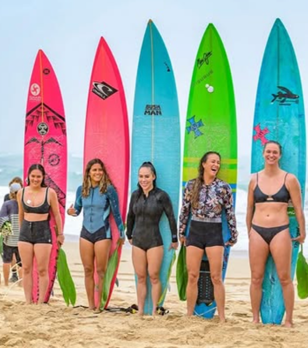 Women Surfers Charge the Big Surf at the Eddie Aikau Big Wave Invitational
